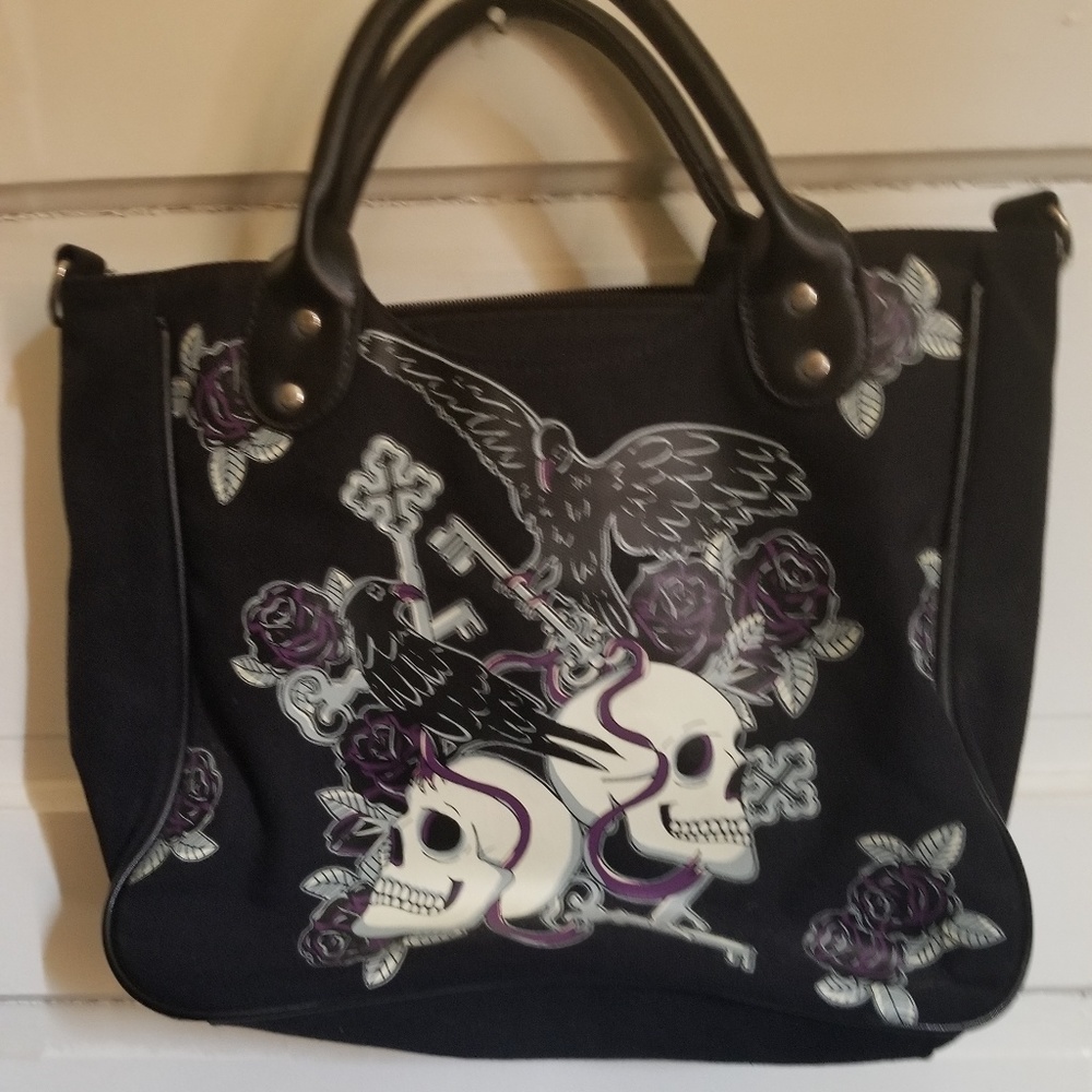 Skull purse